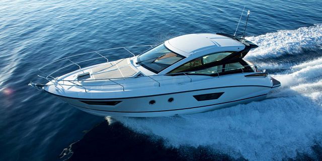 Full day private luxury yacht cruise dolphin watching lunch (1)